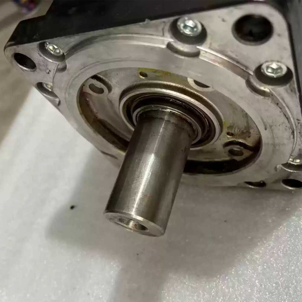 محرك سيرفو ألماني أصلي 100% طر - مراجعة Servo Motor وسعره